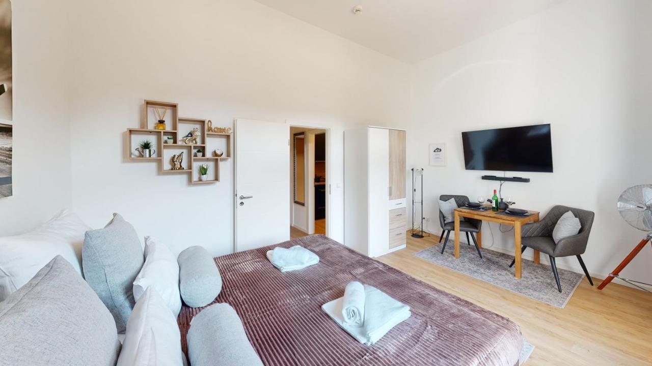 Sweethome - Zentral - Kueche & Parkplatz, Wifi Halle  Dış mekan fotoğraf