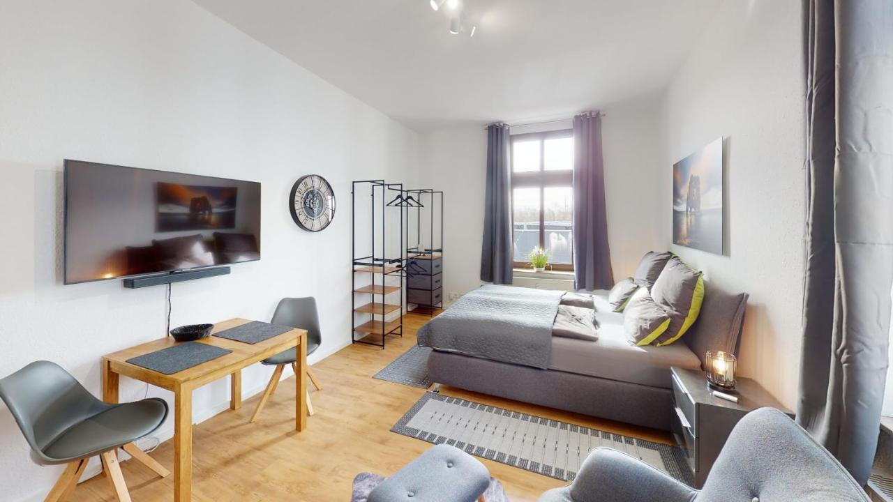 Sweethome - Zentral - Kueche & Parkplatz, Wifi Halle  Dış mekan fotoğraf