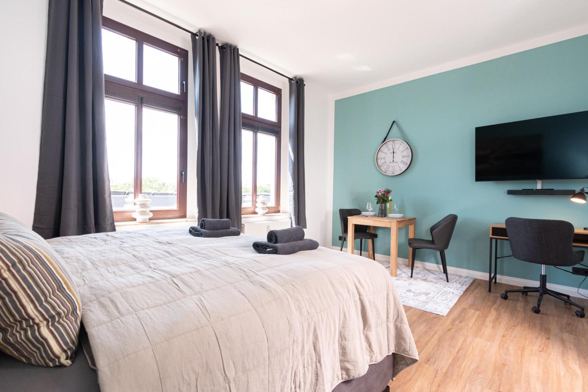 Sweethome - Zentral - Kueche & Parkplatz, Wifi Halle  Dış mekan fotoğraf