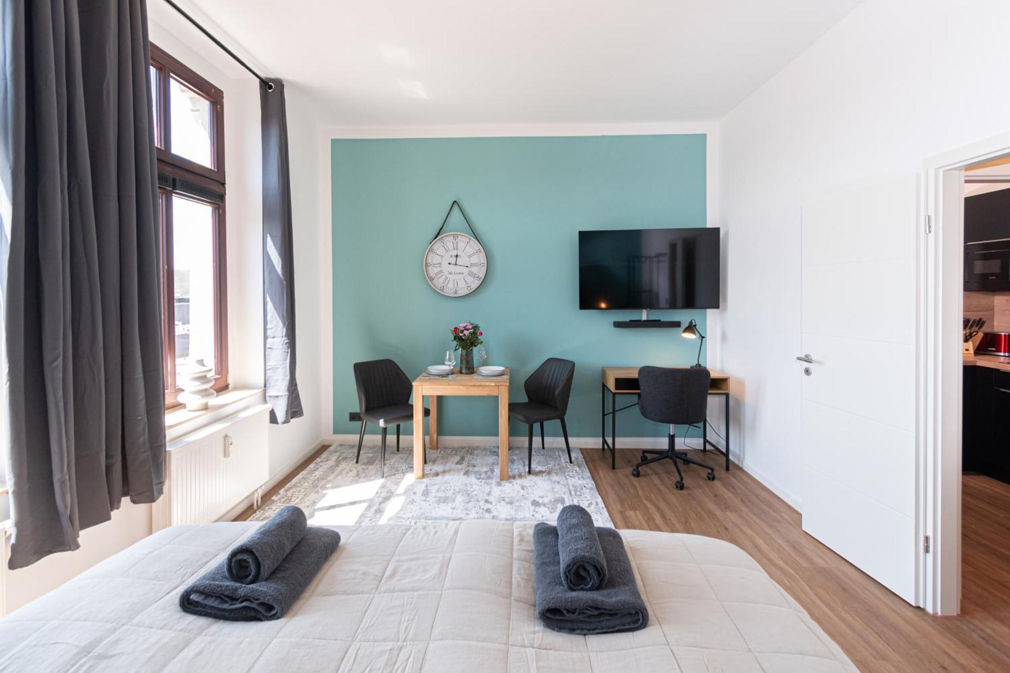 Sweethome - Zentral - Kueche & Parkplatz, Wifi Halle  Dış mekan fotoğraf