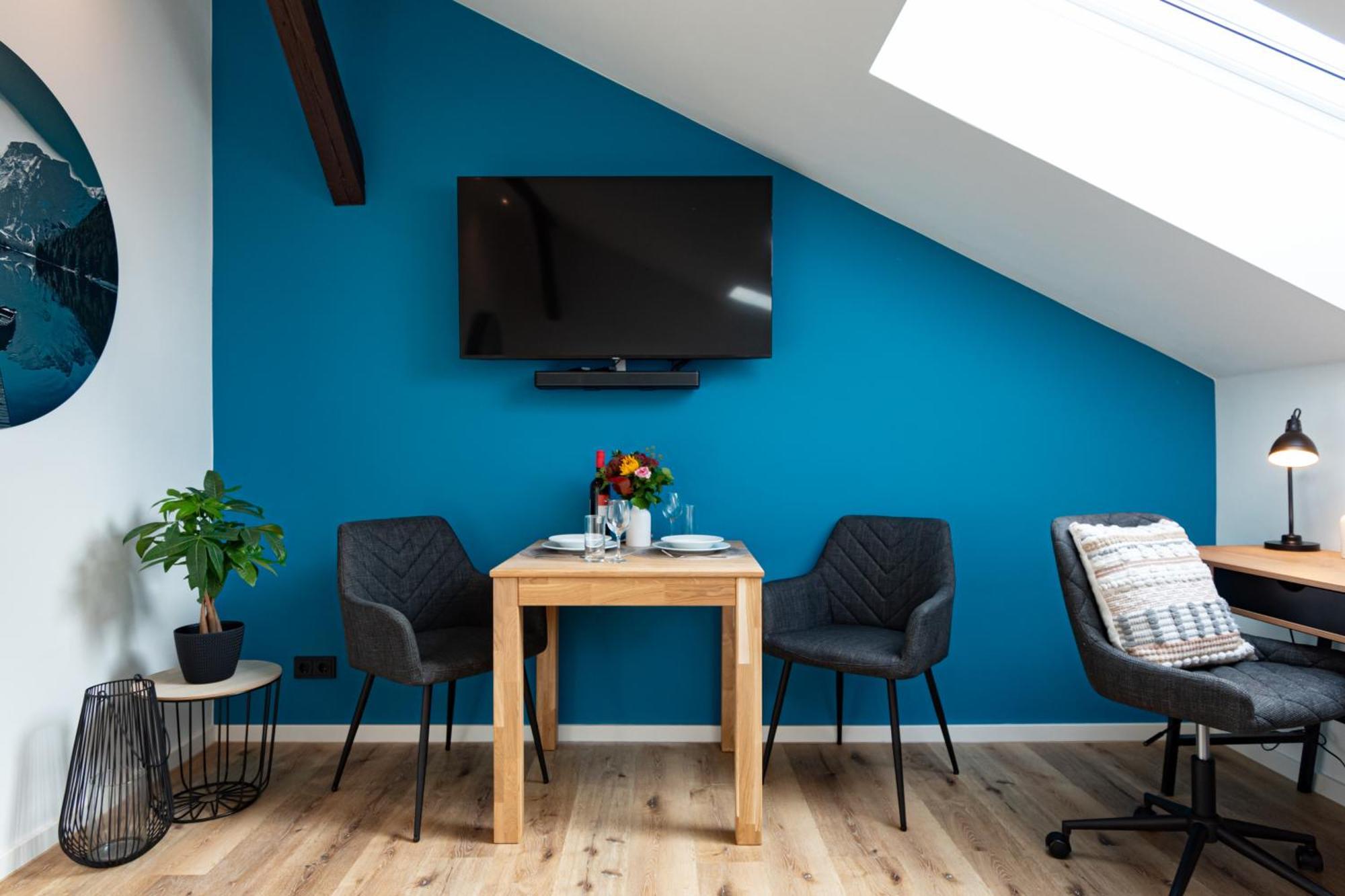 Sweethome - Zentral - Kueche & Parkplatz, Wifi Halle  Dış mekan fotoğraf